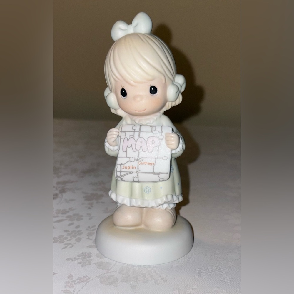EUC Precious Moments 1991 "I WOULD BE LOST WITHOUT YOU" Figurine